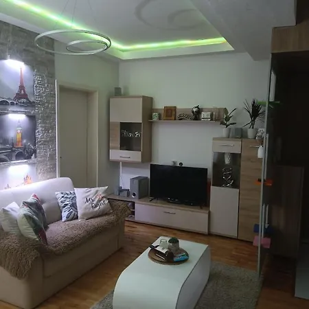 Apartment דירה ולס
