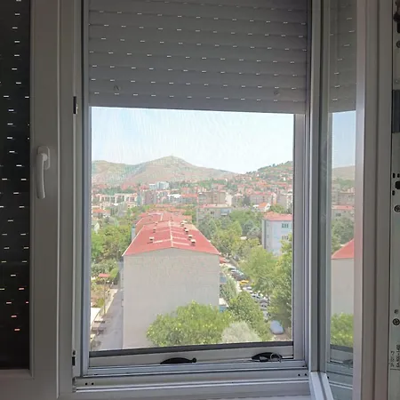 דירה Apartment *